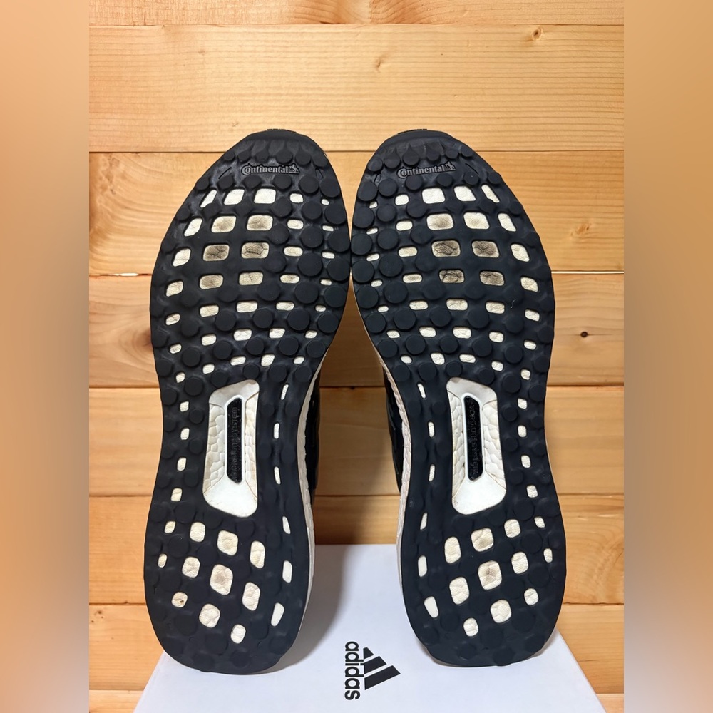 2016 Reigning Champ x Adidas UltraBoost 1.0 Reigning Champ - B39254 - Men’s 8.5 - Picture 5 of 7